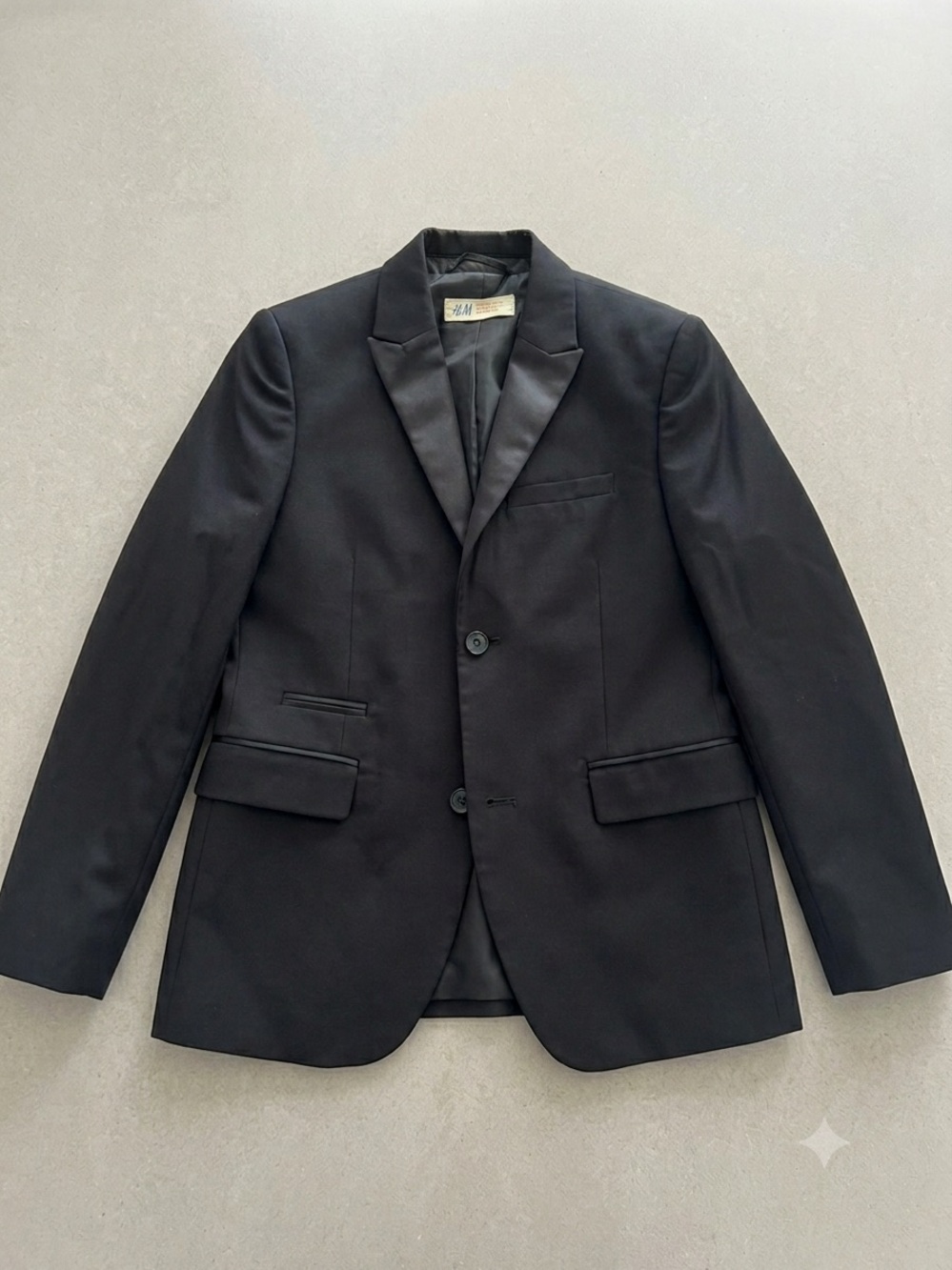 H&M Black Satin-Lapel Boy’s Blazer
